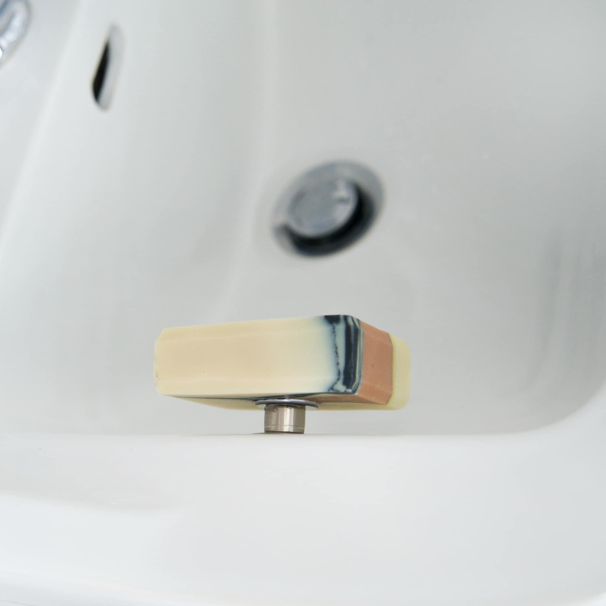 Porte-savon minimaliste aimanté fabriqué en France